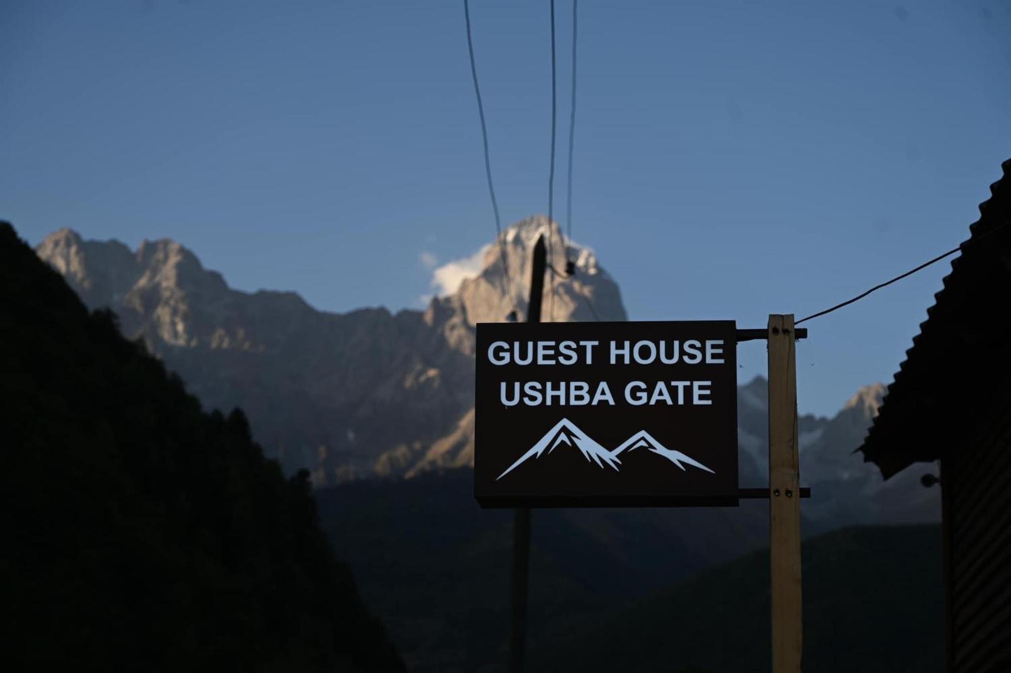 Guest House Ushba Gate Mestia Exterior foto